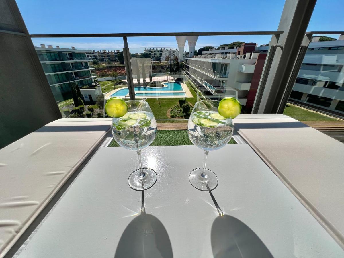 Superbe Appartement Spacieux Avec Terrasse Vue Piscine Vilamoura Kültér fotó