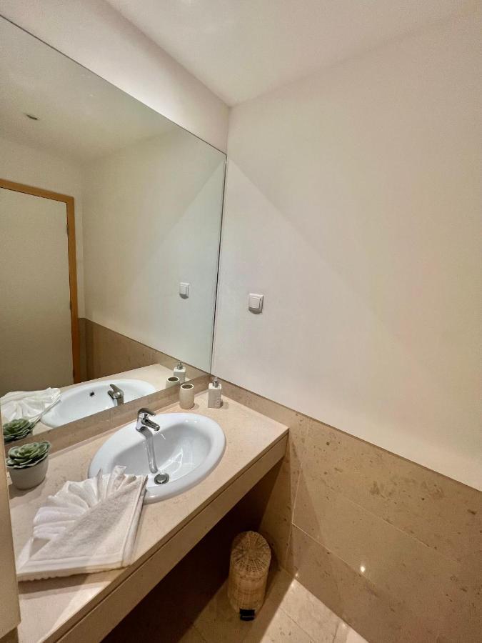 Superbe Appartement Spacieux Avec Terrasse Vue Piscine Vilamoura Kültér fotó